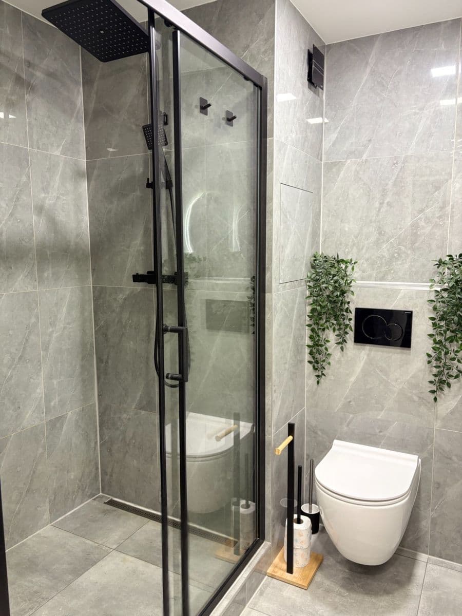 Prenájom bytu 2-izbový 44 m², Neapolská, Praha, Praha Prenájom bytu 2-izbový 44 m², Neapolská, Praha, Praha