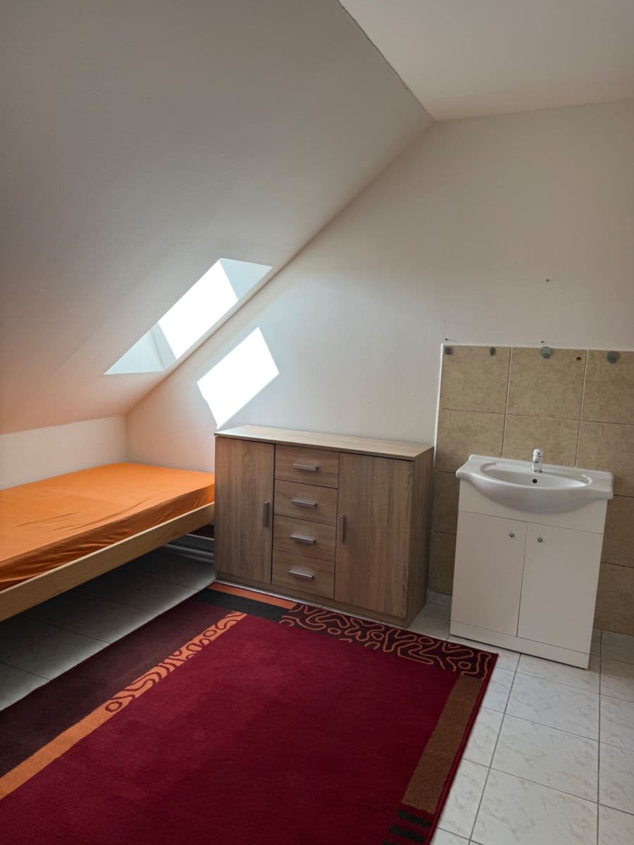 Prenájom bytu 1-izbový 18 m², V Podlískách, Braškov, Středočeský kraj Prenájom bytu 1-izbový 18 m², V Podlískách, Braškov, Středočeský kraj