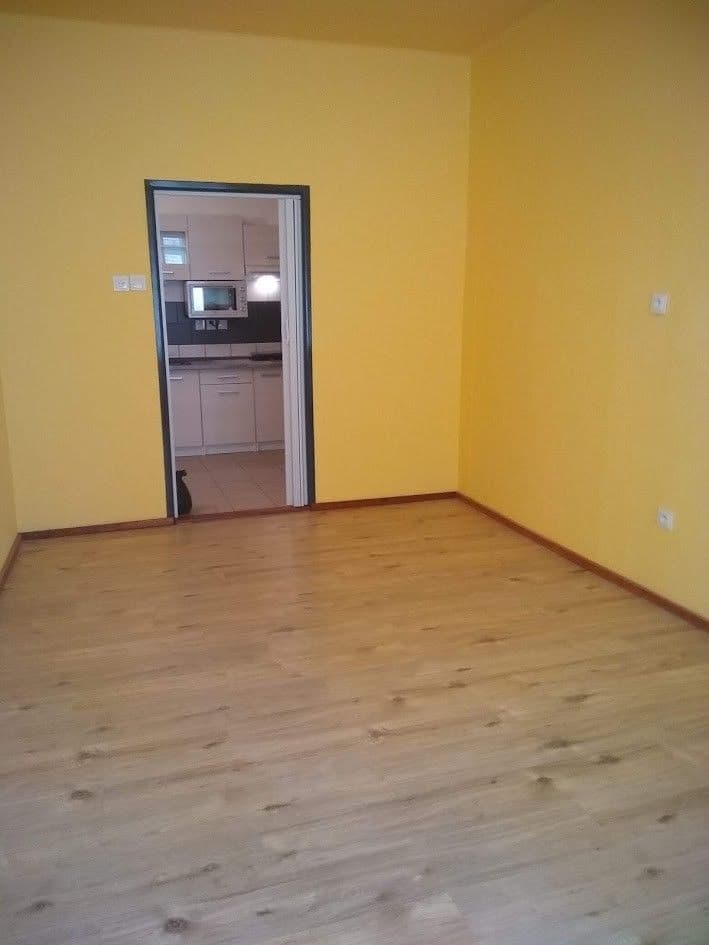 Prenájom bytu 2-izbový 60 m², Slezská, Praha, Praha Prenájom bytu 2-izbový 60 m², Slezská, Praha, Praha
