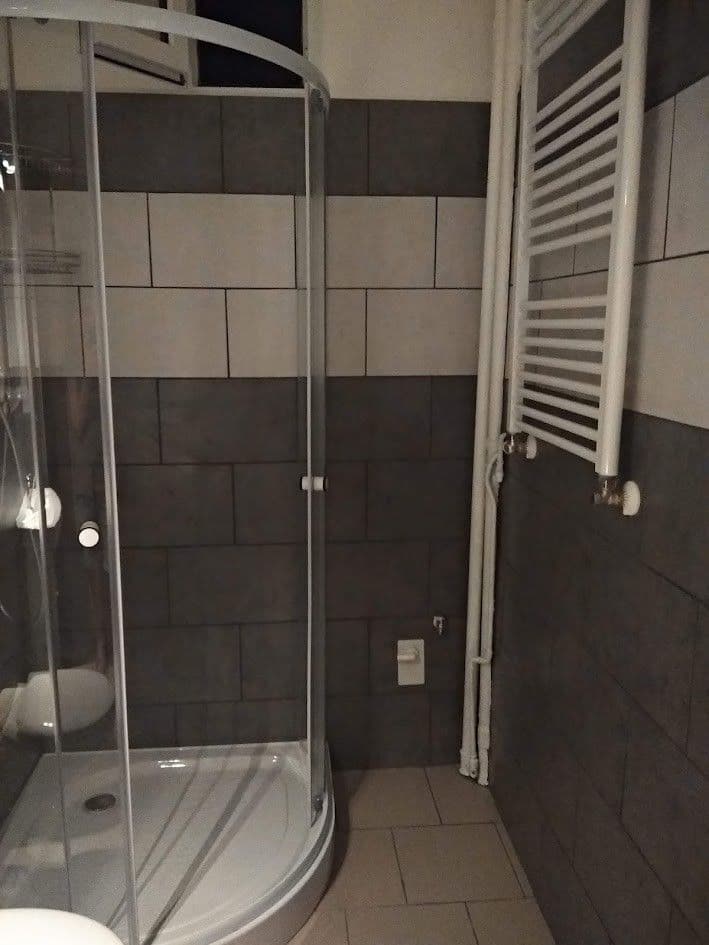 Prenájom bytu 2-izbový 60 m², Slezská, Praha, Praha Prenájom bytu 2-izbový 60 m², Slezská, Praha, Praha