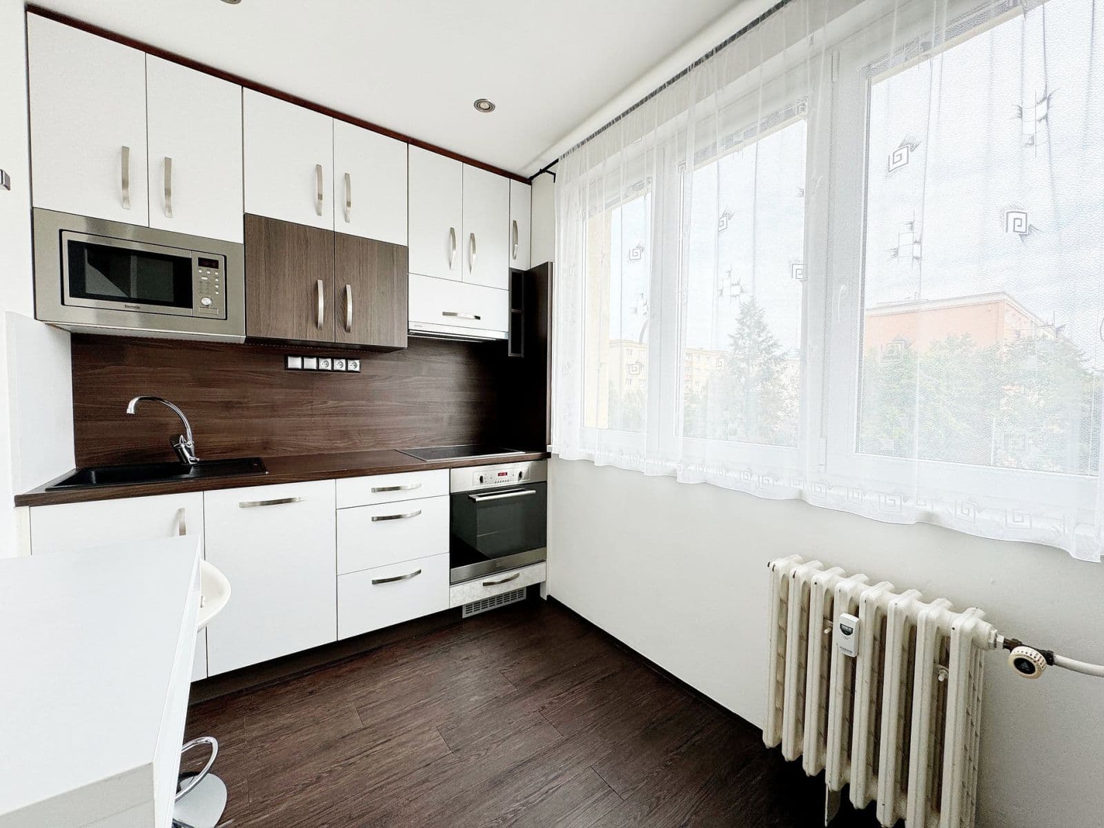 Prenájom bytu 2-izbový 54 m², Na Petřinách, Praha, Praha Prenájom bytu 2-izbový 54 m², Na Petřinách, Praha, Praha