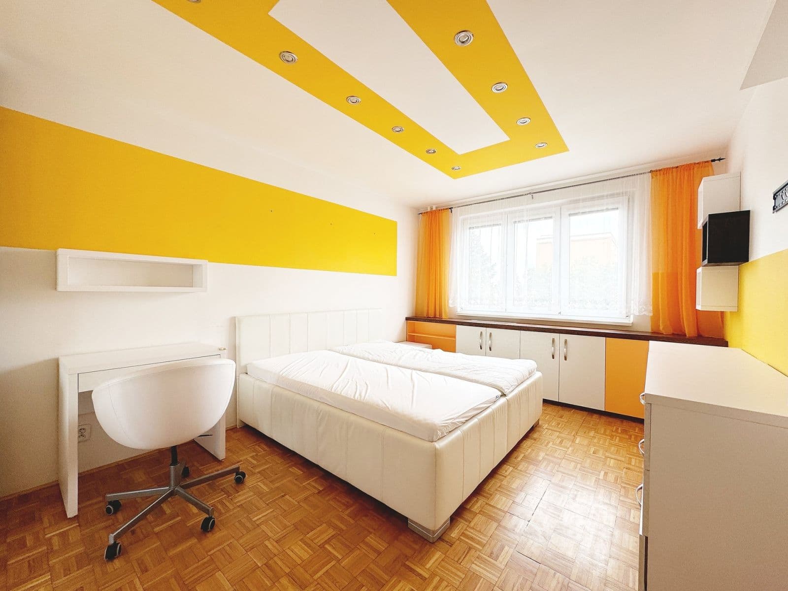 Prenájom bytu 2-izbový 54 m², Na Petřinách, Praha, Praha Prenájom bytu 2-izbový 54 m², Na Petřinách, Praha, Praha