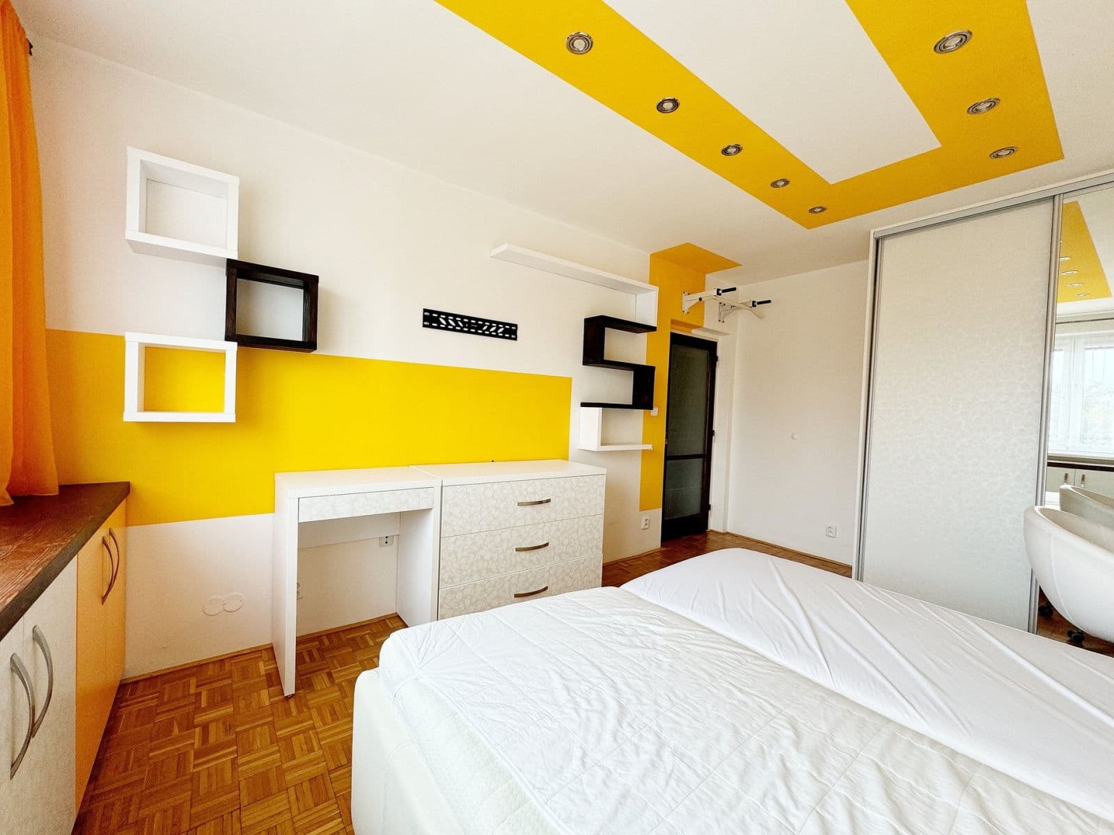 Prenájom bytu 2-izbový 54 m², Na Petřinách, Praha, Praha Prenájom bytu 2-izbový 54 m², Na Petřinách, Praha, Praha
