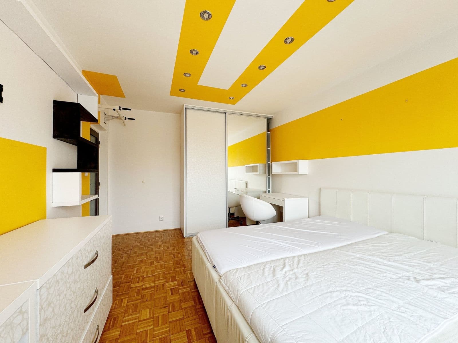 Prenájom bytu 2-izbový 54 m², Na Petřinách, Praha, Praha Prenájom bytu 2-izbový 54 m², Na Petřinách, Praha, Praha