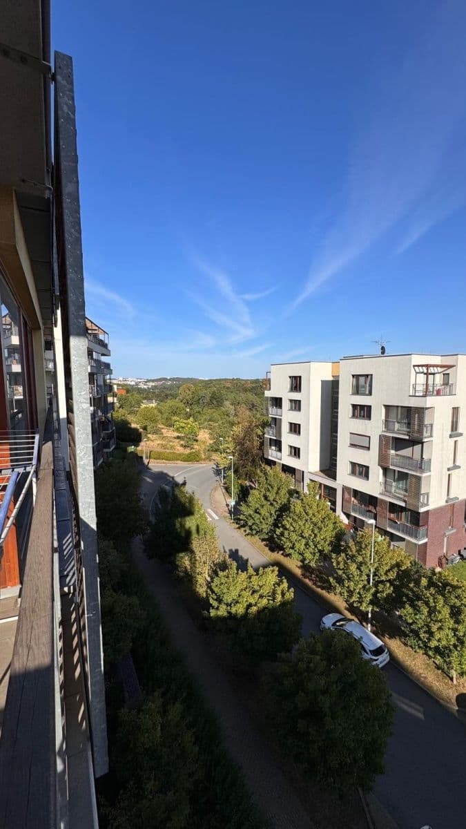 Predaj bytu 2-izbový 64 m², V Třešňovce, Praha, Praha Predaj bytu 2-izbový 64 m², V Třešňovce, Praha, Praha