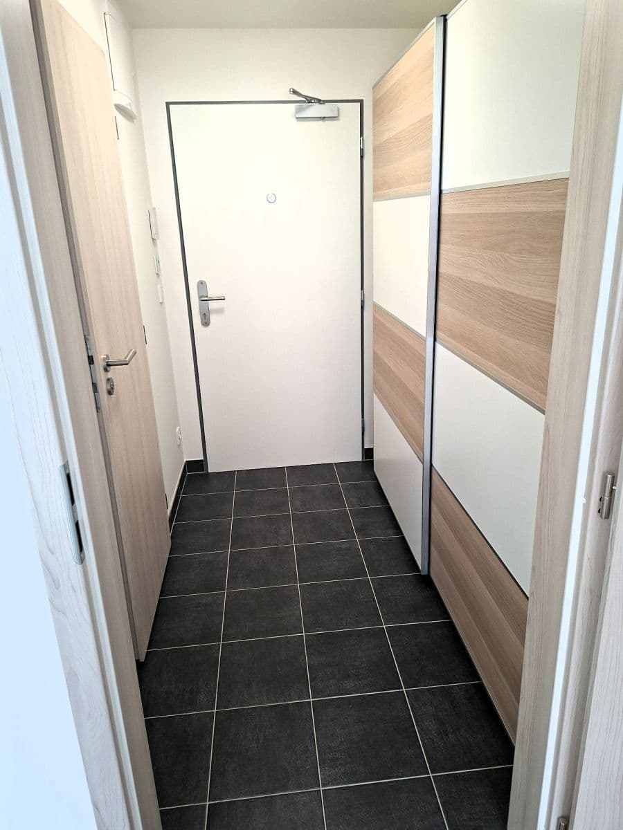Prenájom bytu 1-izbový 32 m², Arnošta Staňka, Praha, Praha Prenájom bytu 1-izbový 32 m², Arnošta Staňka, Praha, Praha