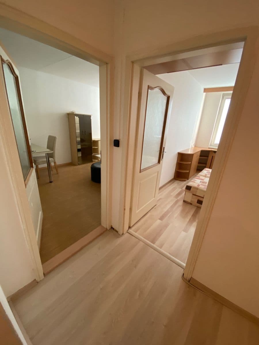 Prenájom bytu 2-izbový 43 m², Hrdličkova, Praha, Praha Prenájom bytu 2-izbový 43 m², Hrdličkova, Praha, Praha