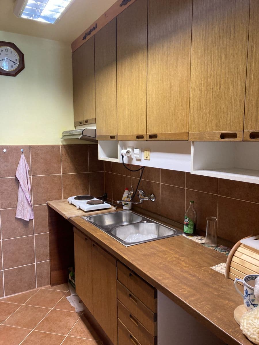 Prenájom bytu 2-izbový 46 m², Aubrechtové, Praha, Praha Prenájom bytu 2-izbový 46 m², Aubrechtové, Praha, Praha