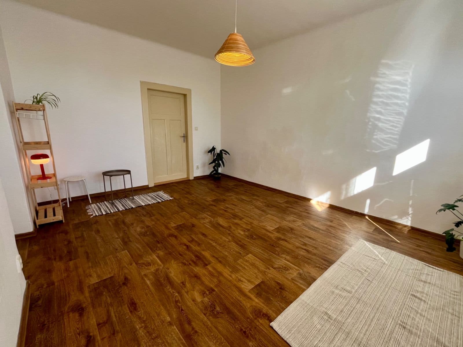 Prenájom bytu 2-izbový 67 m², Na Záhonech, Praha, Praha Prenájom bytu 2-izbový 67 m², Na Záhonech, Praha, Praha