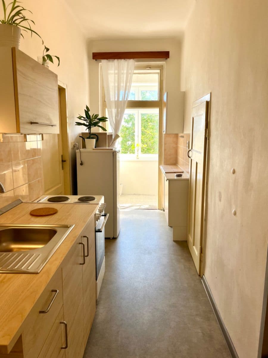 Prenájom bytu 2-izbový 67 m², Na Záhonech, Praha, Praha Prenájom bytu 2-izbový 67 m², Na Záhonech, Praha, Praha