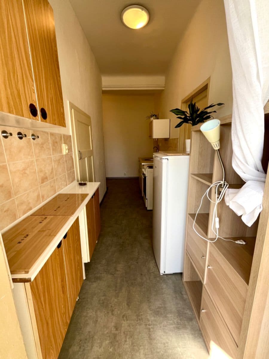 Prenájom bytu 2-izbový 67 m², Na Záhonech, Praha, Praha Prenájom bytu 2-izbový 67 m², Na Záhonech, Praha, Praha