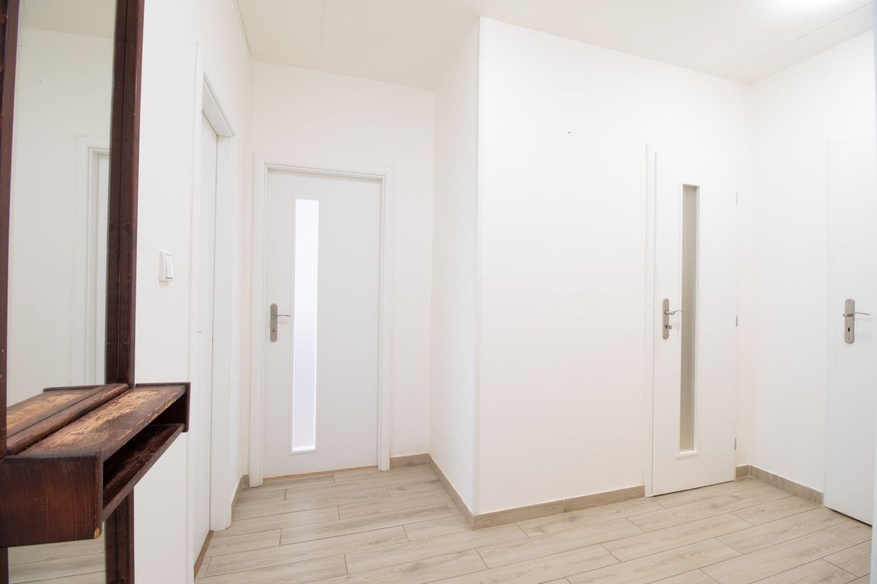 Prenájom bytu 3-izbový 65 m², Bazovského, Praha, Praha Prenájom bytu 3-izbový 65 m², Bazovského, Praha, Praha