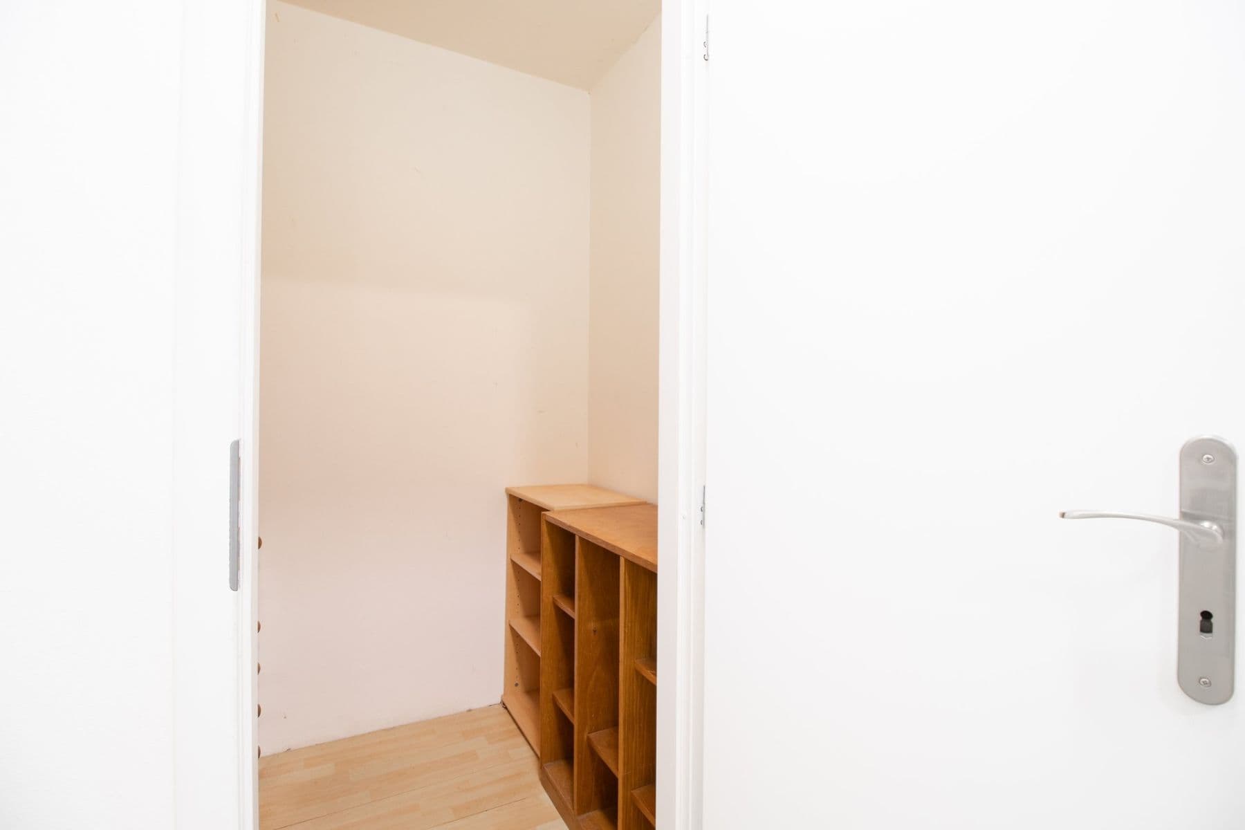 Prenájom bytu 3-izbový 65 m², Bazovského, Praha, Praha Prenájom bytu 3-izbový 65 m², Bazovského, Praha, Praha