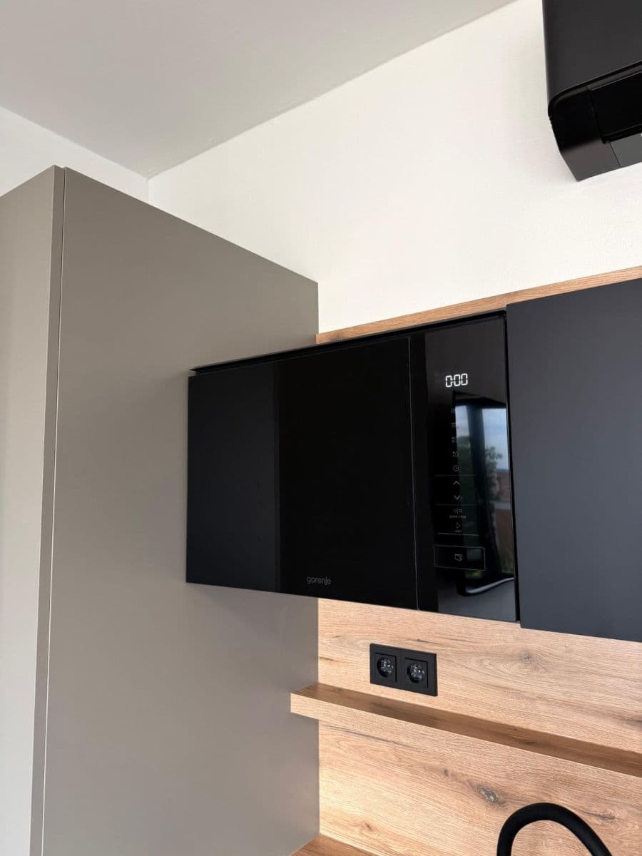 Prenájom bytu 1-izbový 30 m², Šmejkalova, Brno, Jihomoravský kraj Prenájom bytu 1-izbový 30 m², Šmejkalova, Brno, Jihomoravský kraj