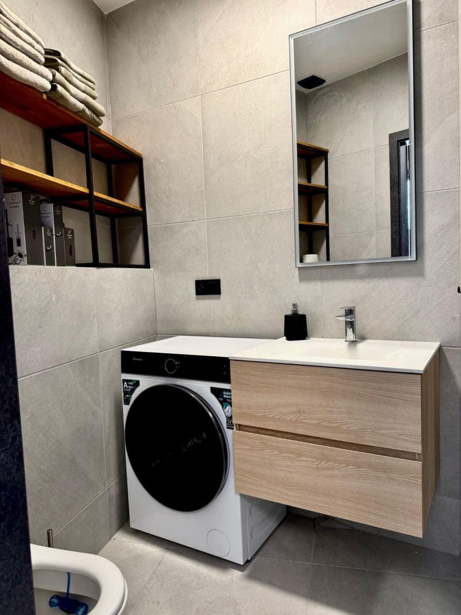 Prenájom bytu 1-izbový 30 m², Šmejkalova, Brno, Jihomoravský kraj Prenájom bytu 1-izbový 30 m², Šmejkalova, Brno, Jihomoravský kraj