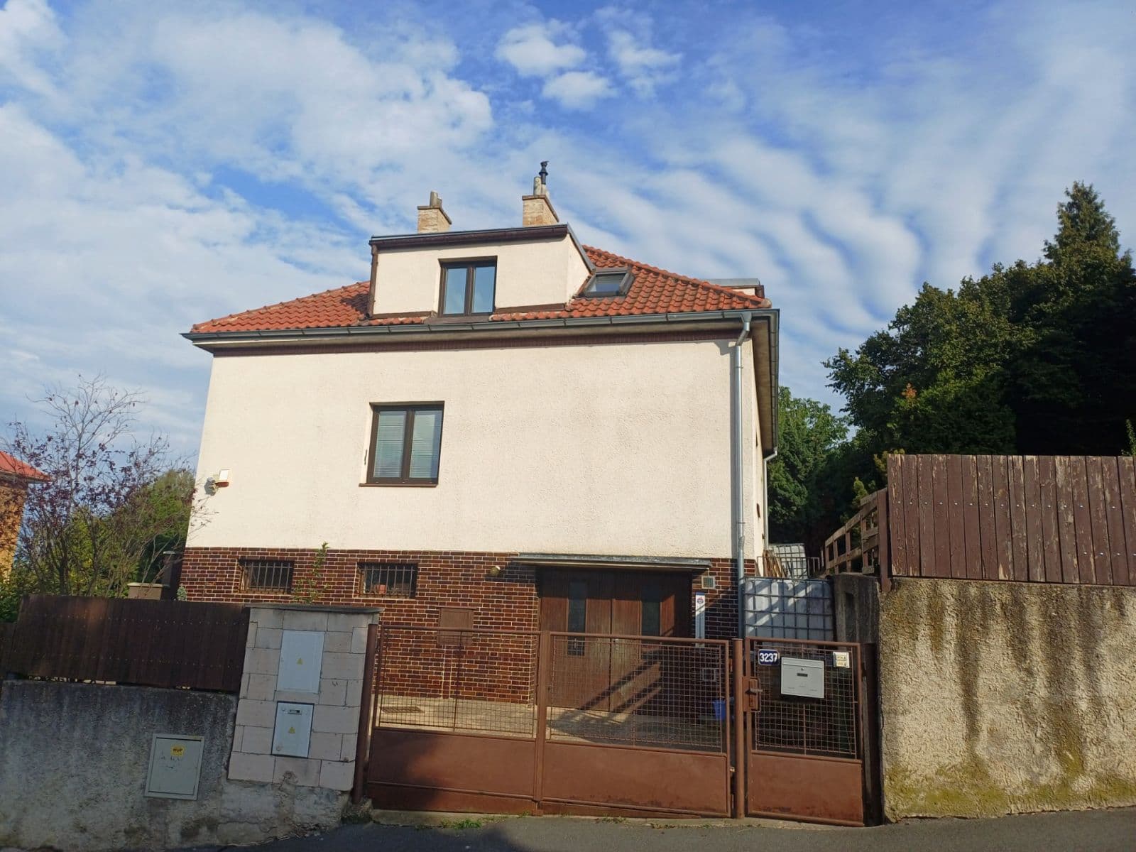 Predaj domu 224 m², pozemok 726 m², Fügnerova, Mělník, Středočeský kraj Predaj domu 224 m², pozemok 726 m², Fügnerova, Mělník, Středočeský kraj