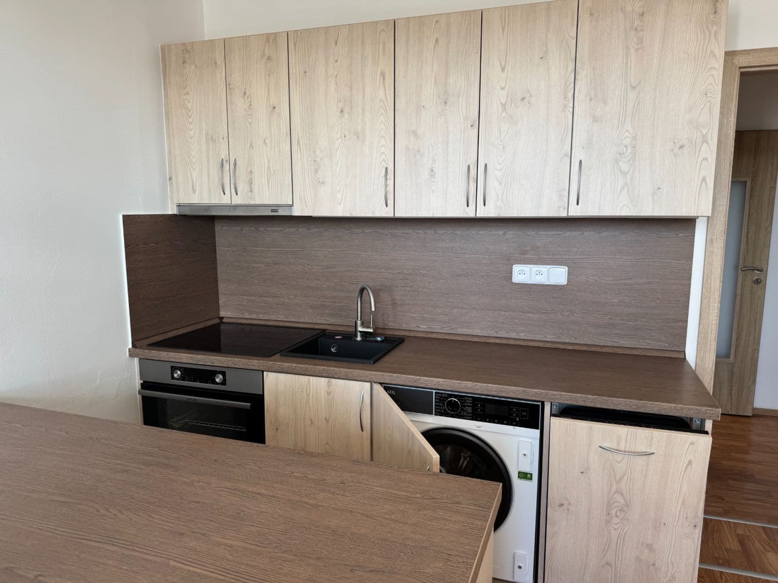 Prenájom bytu 2-izbový 43 m², Revoluční, Litoměřice, Ústecký kraj Prenájom bytu 2-izbový 43 m², Revoluční, Litoměřice, Ústecký kraj