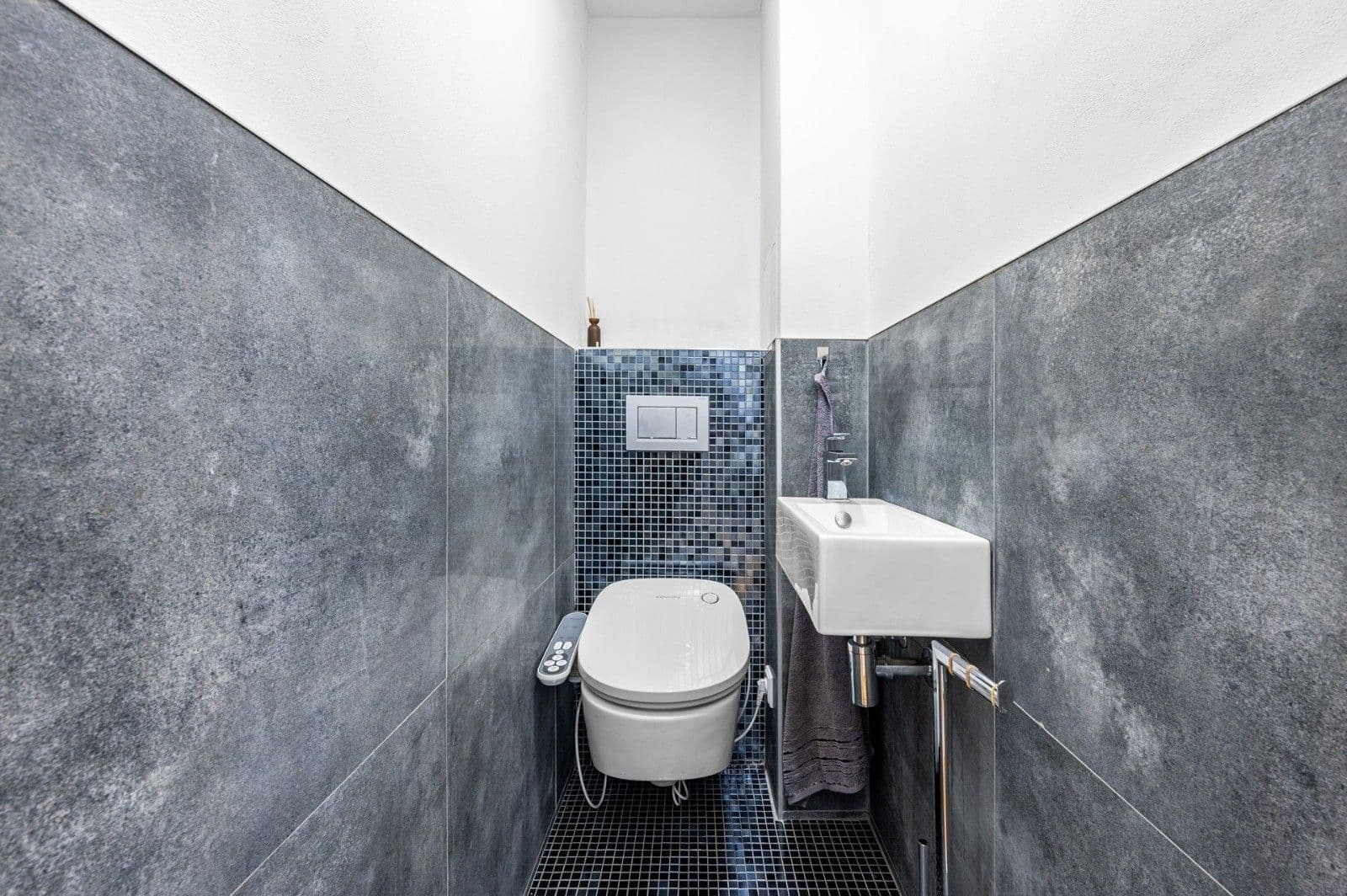 Prenájom bytu 2-izbový 58 m², Sokolovská, Praha, Praha Prenájom bytu 2-izbový 58 m², Sokolovská, Praha, Praha