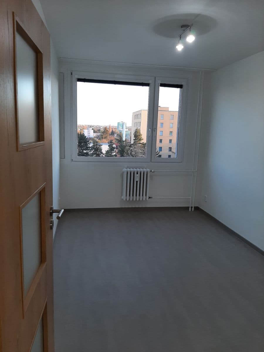 Prenájom bytu 2-izbový 42 m², Stankovského, Čelákovice, Středočeský kraj Prenájom bytu 2-izbový 42 m², Stankovského, Čelákovice, Středočeský kraj