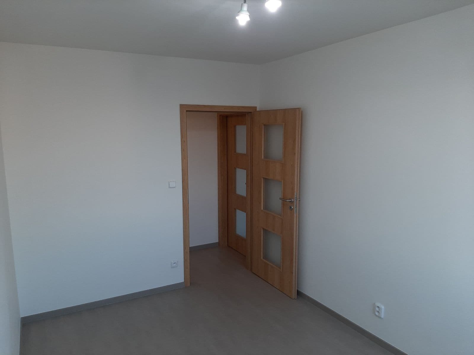 Prenájom bytu 2-izbový 42 m², Stankovského, Čelákovice, Středočeský kraj Prenájom bytu 2-izbový 42 m², Stankovského, Čelákovice, Středočeský kraj