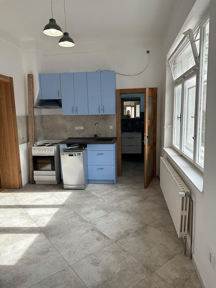 Prenájom bytu 2-izbový 65 m², Jana Schwarze, Ivančice, Jihomoravský kraj Prenájom bytu 2-izbový 65 m², Jana Schwarze, Ivančice, Jihomoravský kraj