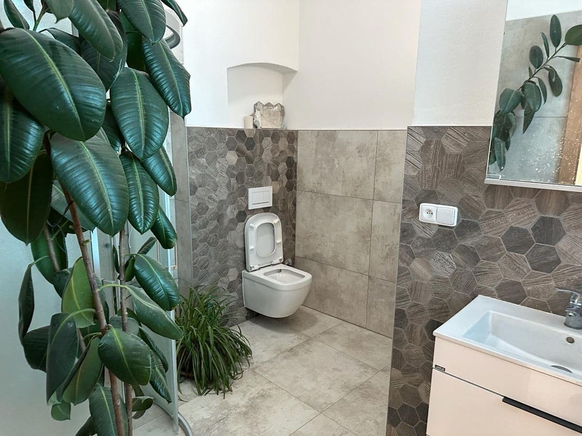 Prenájom bytu 2-izbový 65 m², Jana Schwarze, Ivančice, Jihomoravský kraj Prenájom bytu 2-izbový 65 m², Jana Schwarze, Ivančice, Jihomoravský kraj
