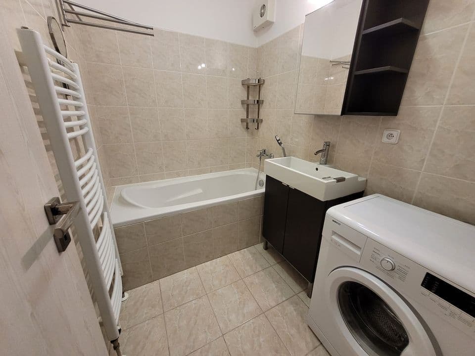 Prenájom bytu 3-izbový 86 m², Pod Koželuhy, Jičín, Královéhradecký kraj Prenájom bytu 3-izbový 86 m², Pod Koželuhy, Jičín, Královéhradecký kraj