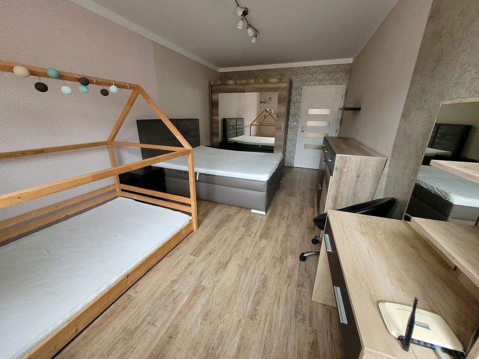 Prenájom bytu 3-izbový 86 m², Pod Koželuhy, Jičín, Královéhradecký kraj Prenájom bytu 3-izbový 86 m², Pod Koželuhy, Jičín, Královéhradecký kraj