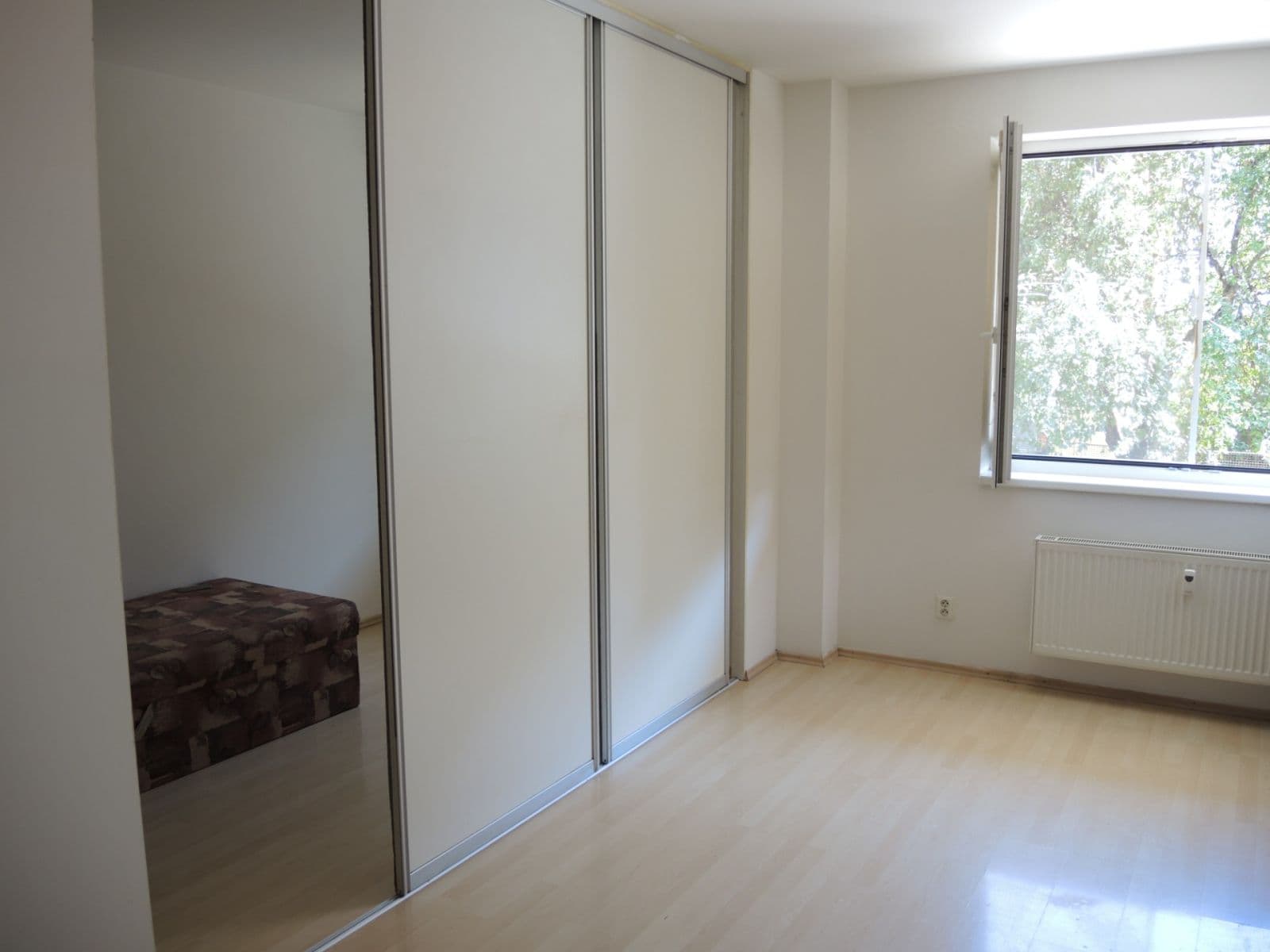 Prenájom bytu 1-izbový 42 m², Elektrárenská, Praha, Praha Prenájom bytu 1-izbový 42 m², Elektrárenská, Praha, Praha