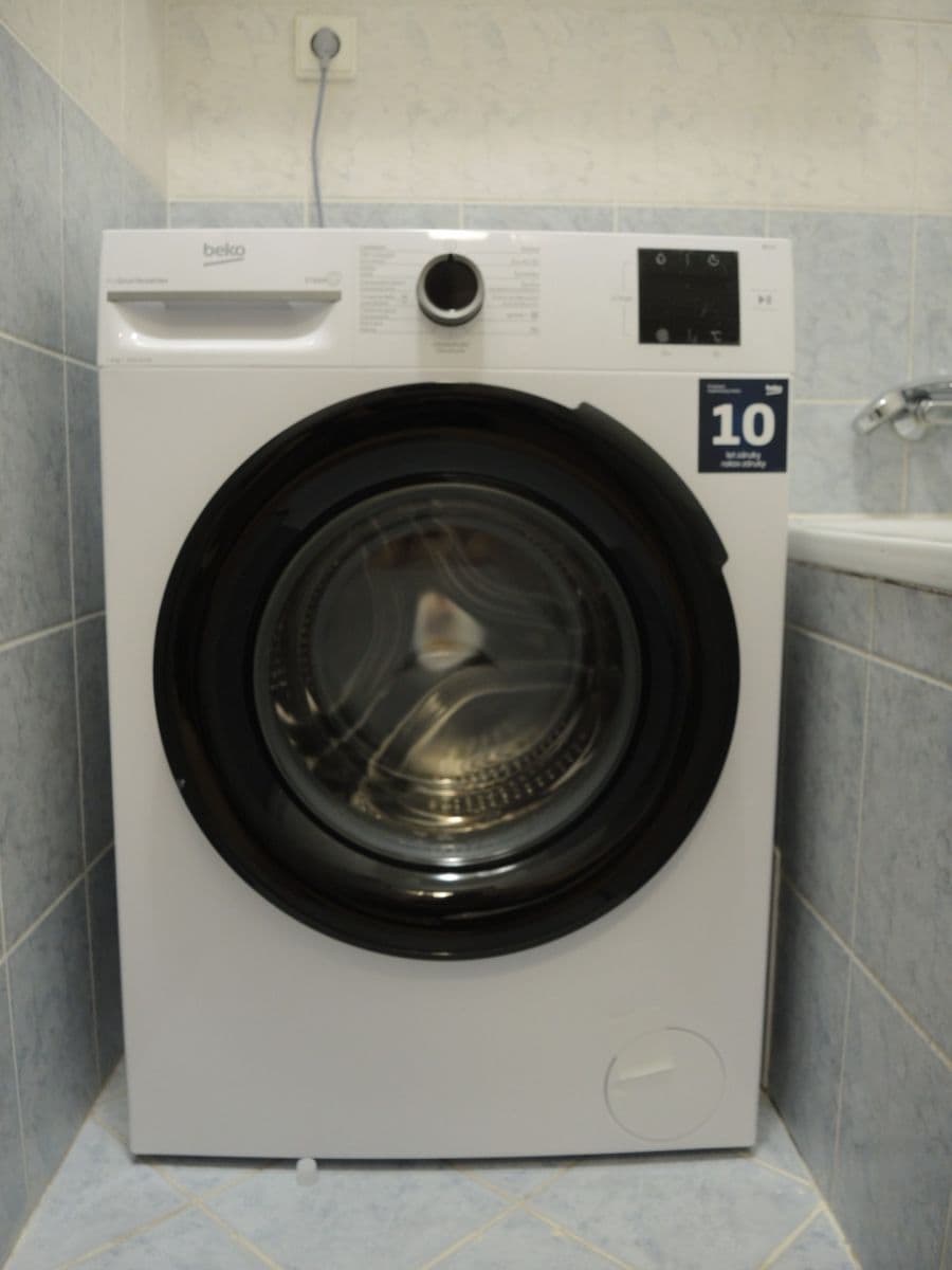Prenájom bytu 1-izbový 42 m², Elektrárenská, Praha, Praha Prenájom bytu 1-izbový 42 m², Elektrárenská, Praha, Praha