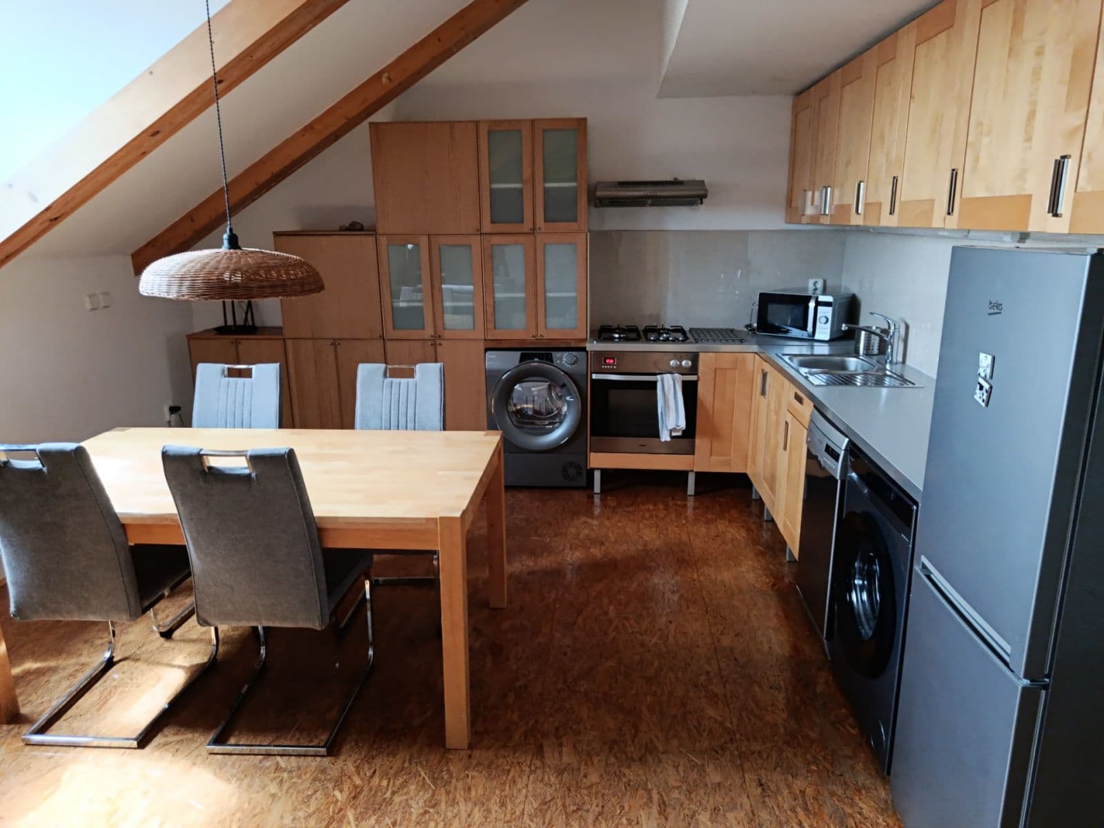 Prenájom bytu 1-izbový 50 m², Václavkova, Praha, Praha Prenájom bytu 1-izbový 50 m², Václavkova, Praha, Praha