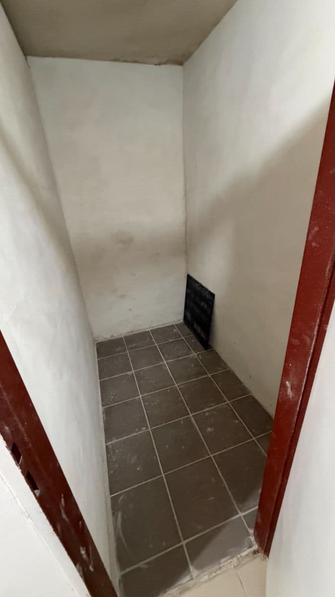 Prenájom bytu 2-izbový 54 m², Holandská, Praha, Praha Prenájom bytu 2-izbový 54 m², Holandská, Praha, Praha