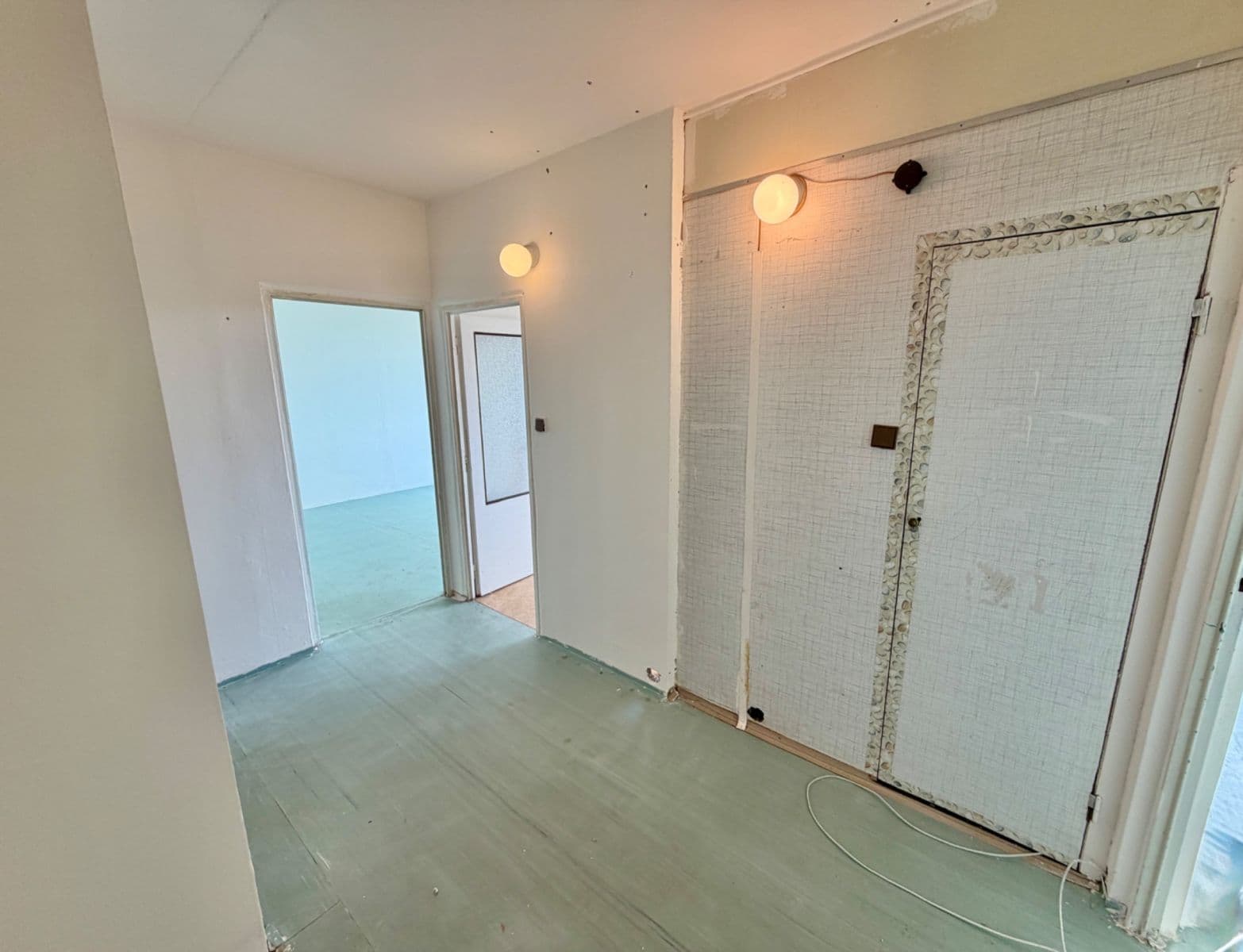 Predaj bytu 2-izbový 52 m², U stadionu, Jičín, Královéhradecký kraj Predaj bytu 2-izbový 52 m², U stadionu, Jičín, Královéhradecký kraj