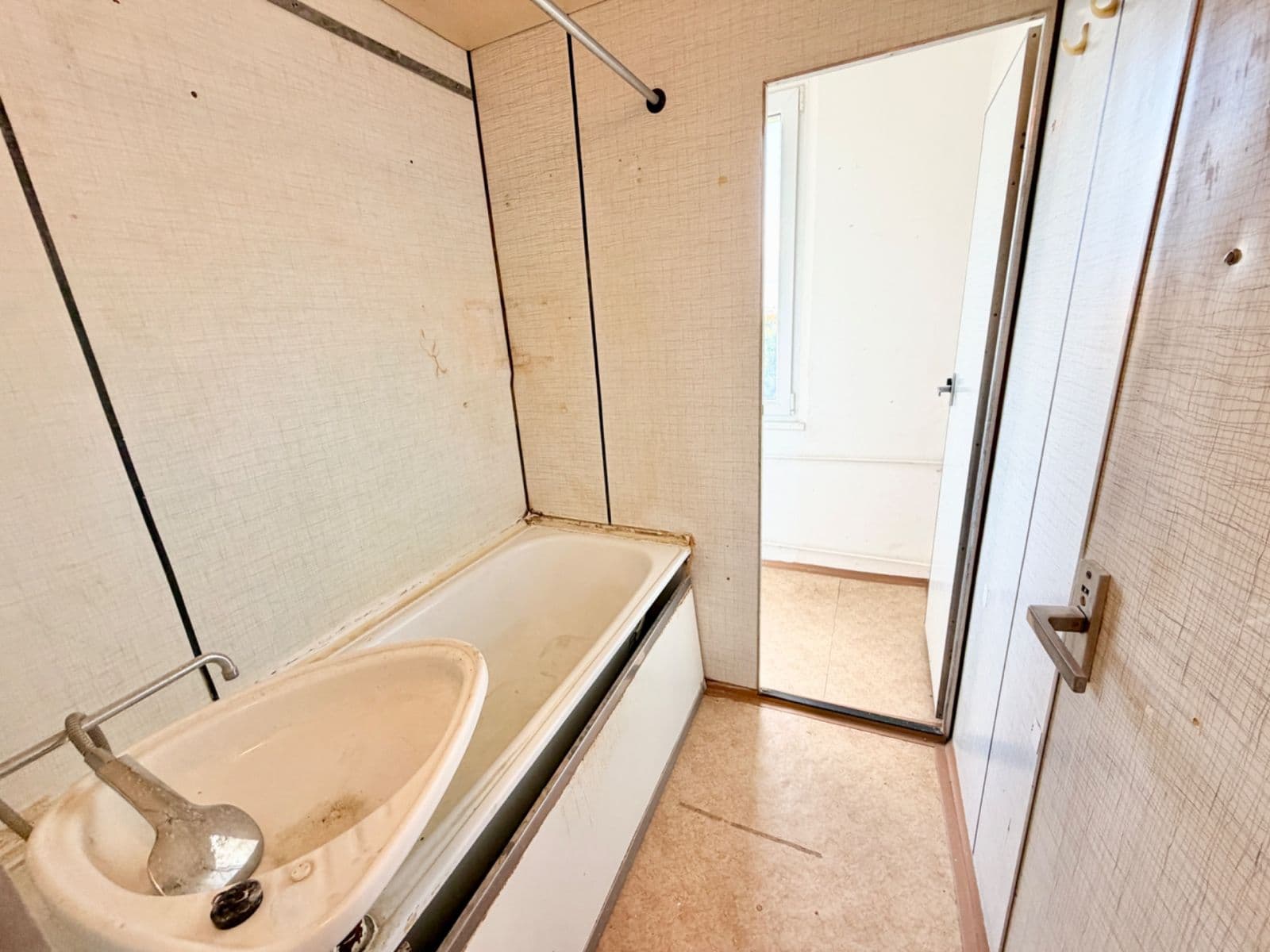 Predaj bytu 2-izbový 52 m², U stadionu, Jičín, Královéhradecký kraj Predaj bytu 2-izbový 52 m², U stadionu, Jičín, Královéhradecký kraj