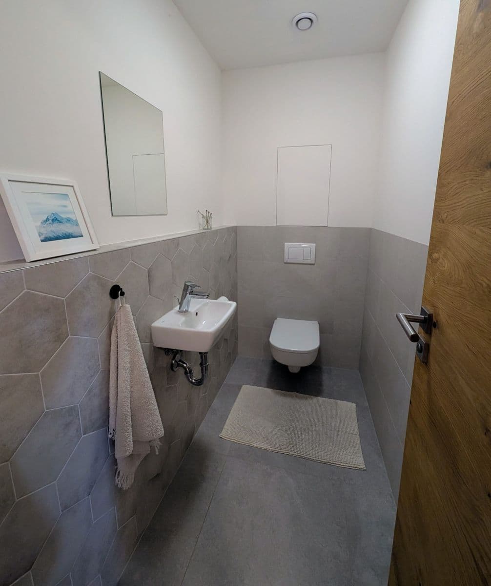 Predaj bytu 3-izbový 77 m², Mölzerova, Praha, Praha Predaj bytu 3-izbový 77 m², Mölzerova, Praha, Praha
