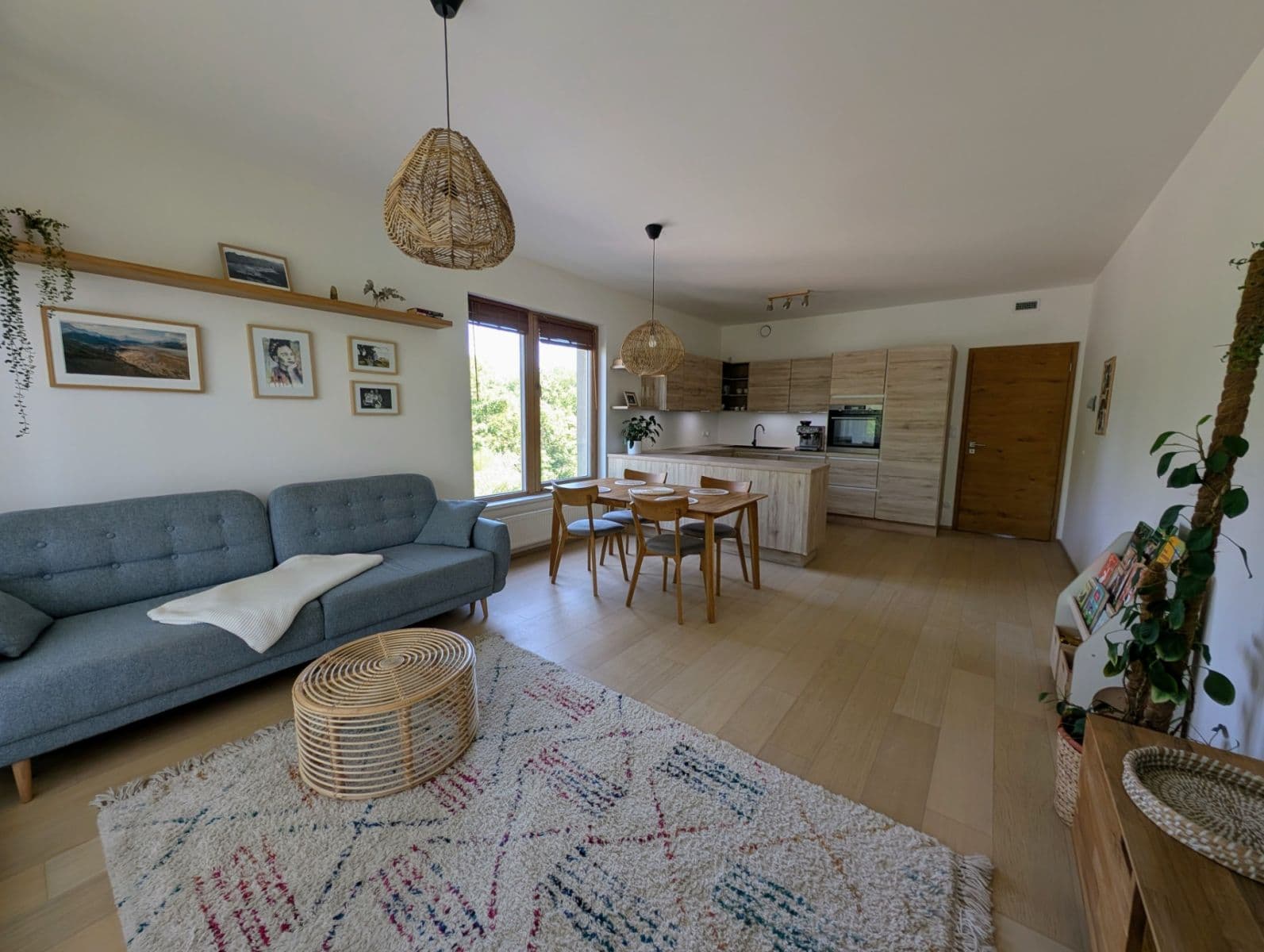 Predaj bytu 3-izbový 77 m², Mölzerova, Praha, Praha Predaj bytu 3-izbový 77 m², Mölzerova, Praha, Praha