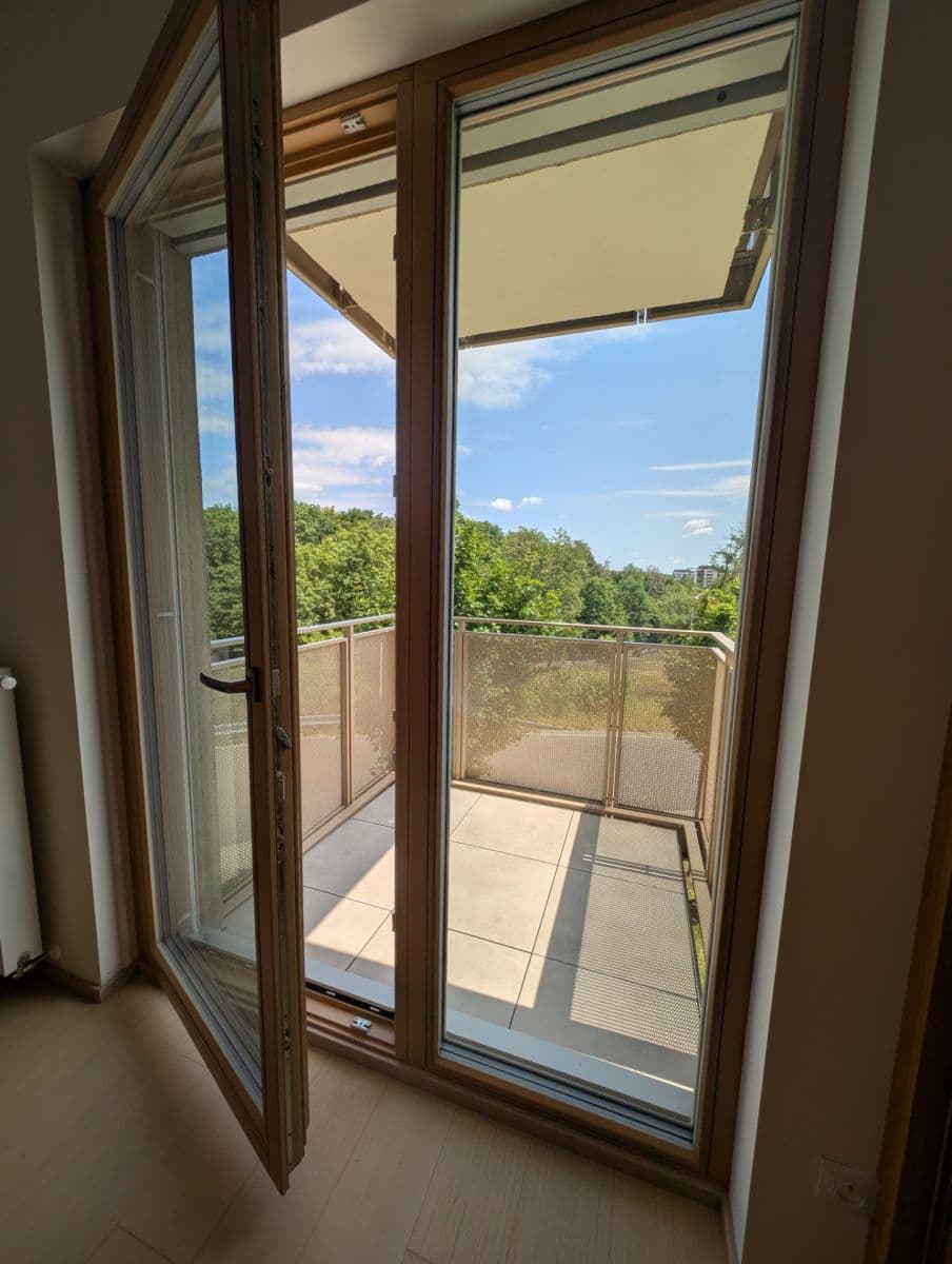 Predaj bytu 3-izbový 77 m², Mölzerova, Praha, Praha Predaj bytu 3-izbový 77 m², Mölzerova, Praha, Praha