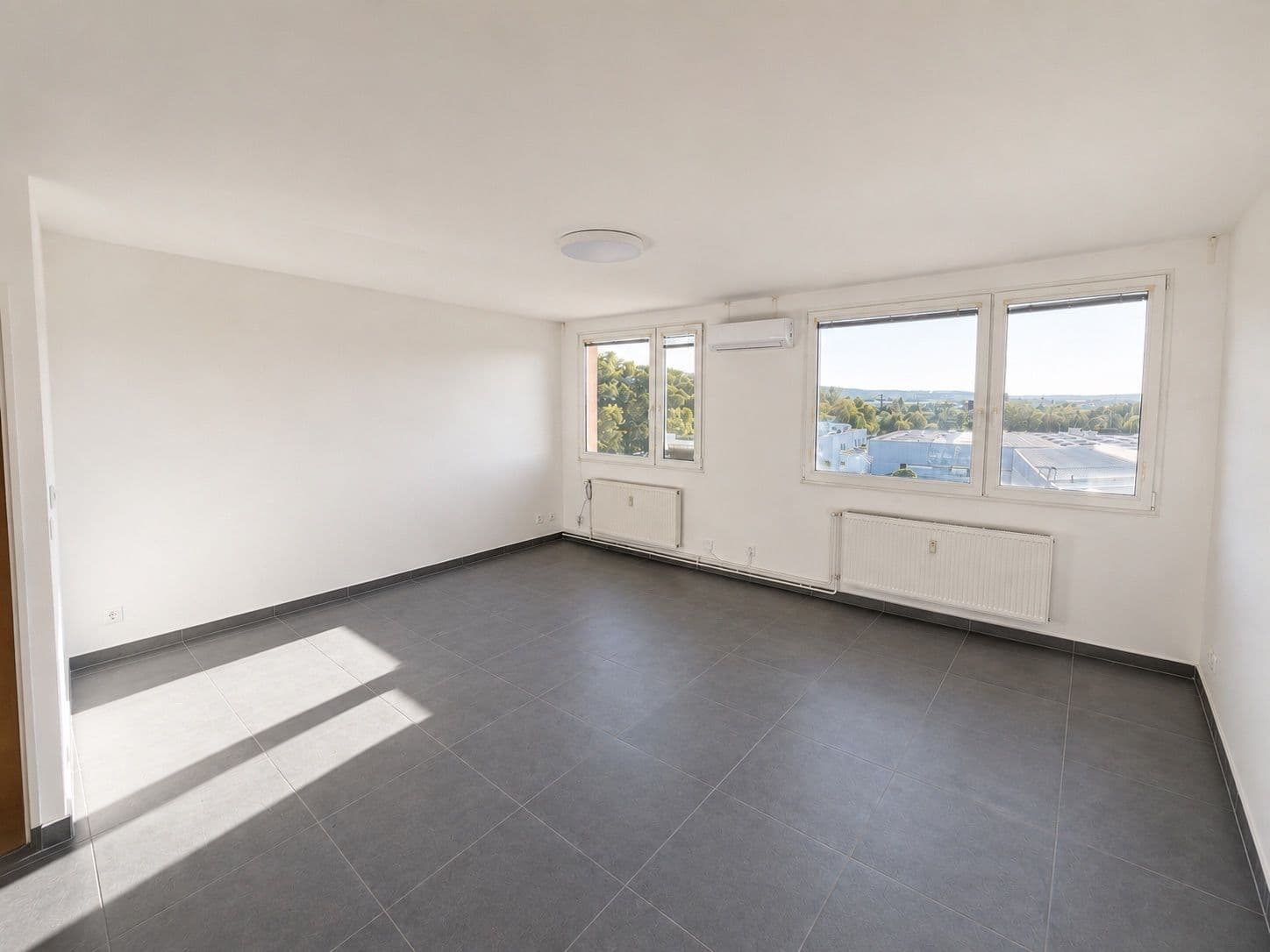 Prenájom bytu 2-izbový 61 m², 5. května, Měšice, Středočeský kraj Prenájom bytu 2-izbový 61 m², 5. května, Měšice, Středočeský kraj