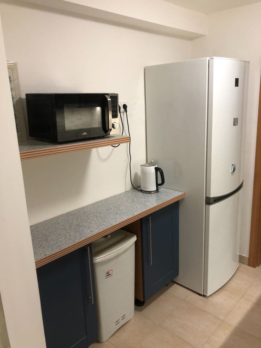 Prenájom bytu 1-izbový 33 m², Nad Santoškou, Praha, Praha Prenájom bytu 1-izbový 33 m², Nad Santoškou, Praha, Praha