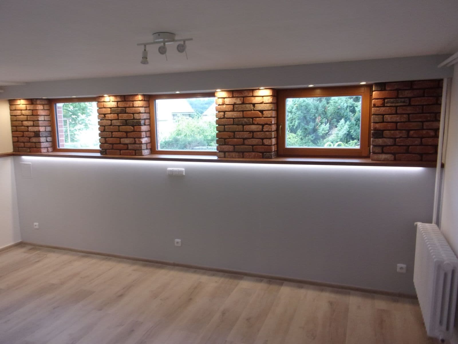 Prenájom bytu 1-izbový 33 m², Nad Santoškou, Praha, Praha Prenájom bytu 1-izbový 33 m², Nad Santoškou, Praha, Praha