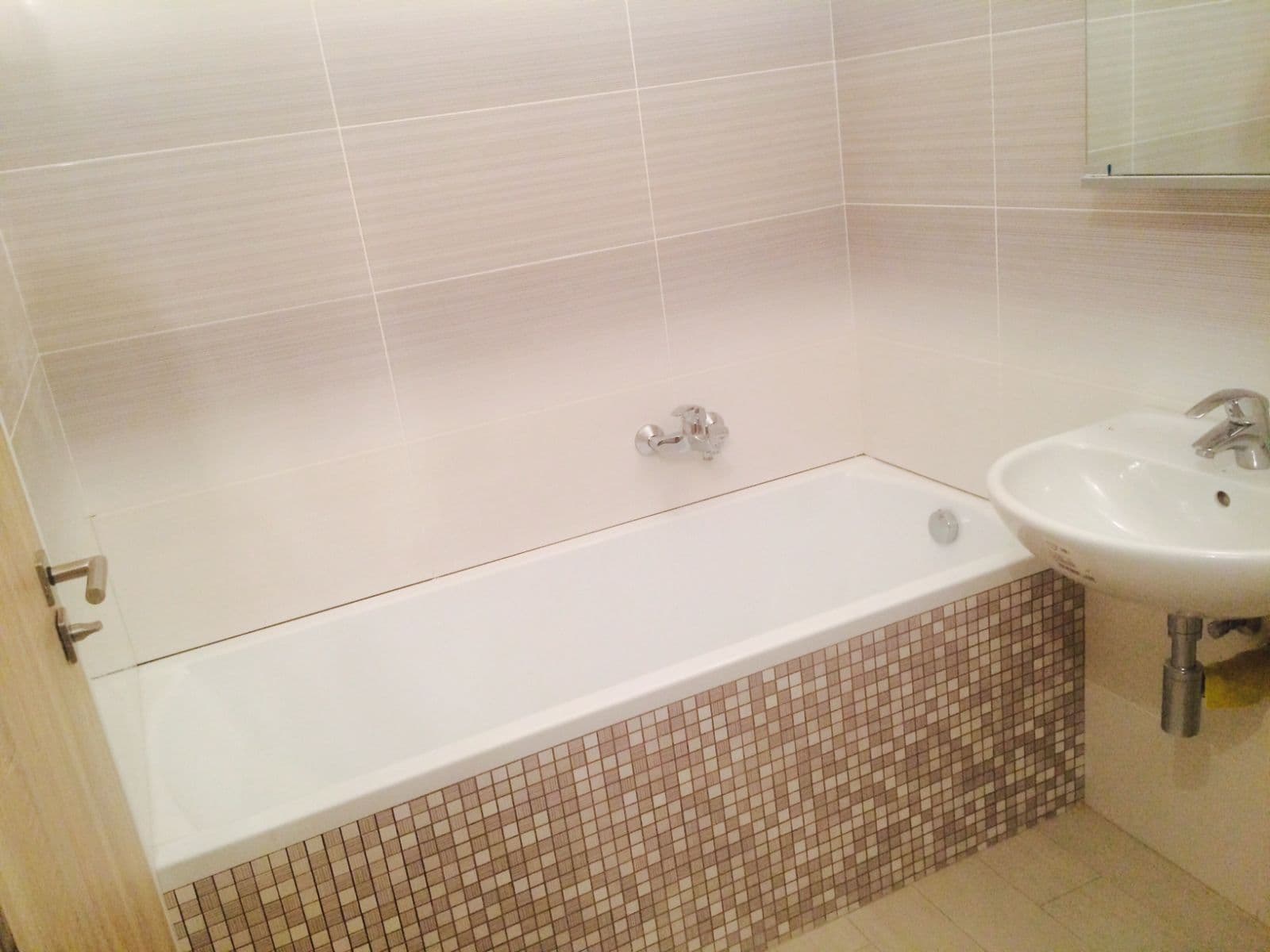 Predaj bytu 1-izbový 50 m², Ke Strašnické, Praha, Praha Predaj bytu 1-izbový 50 m², Ke Strašnické, Praha, Praha