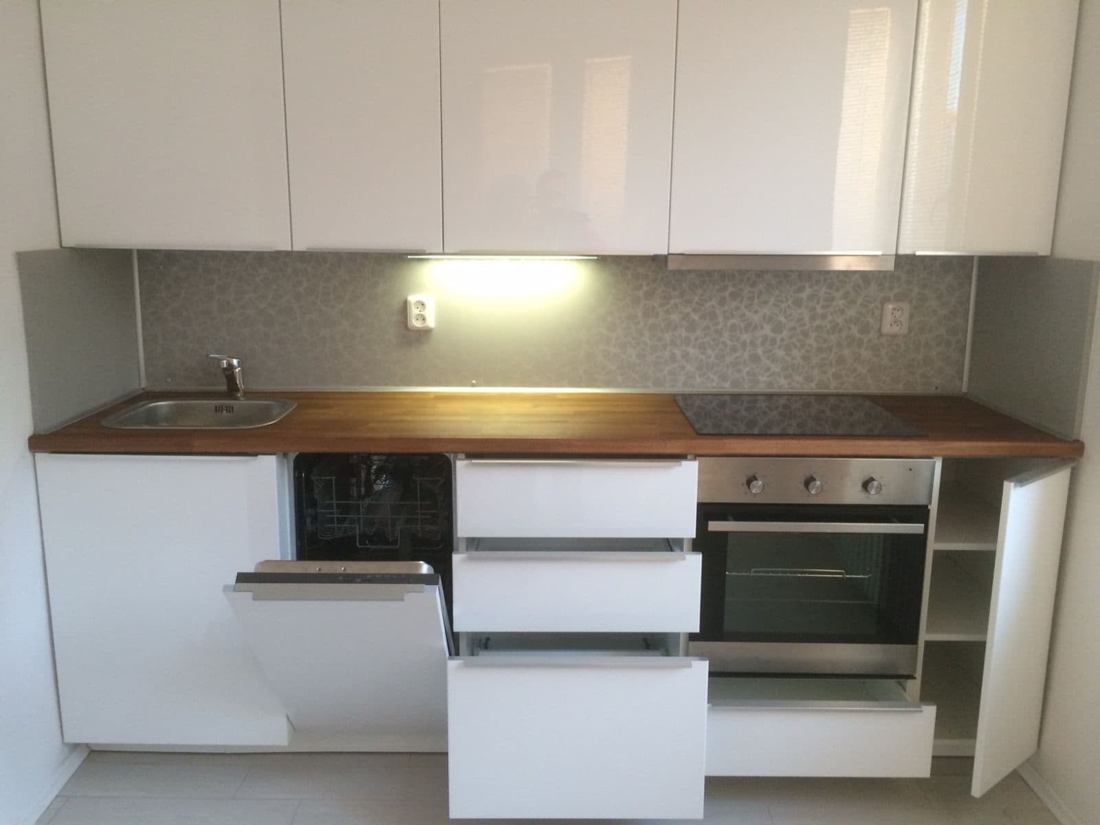 Predaj bytu 1-izbový 50 m², Ke Strašnické, Praha, Praha Predaj bytu 1-izbový 50 m², Ke Strašnické, Praha, Praha
