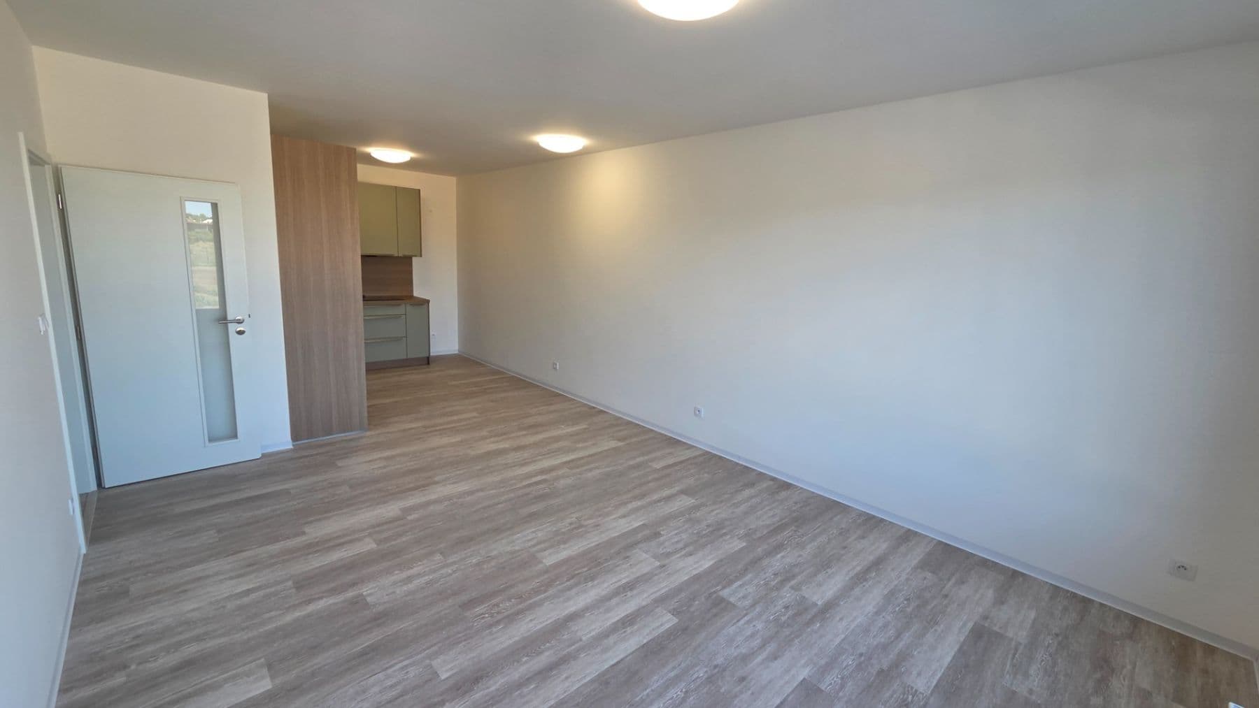 Prenájom bytu 2-izbový 60 m², Pražská, Velké Přílepy, Středočeský kraj Prenájom bytu 2-izbový 60 m², Pražská, Velké Přílepy, Středočeský kraj