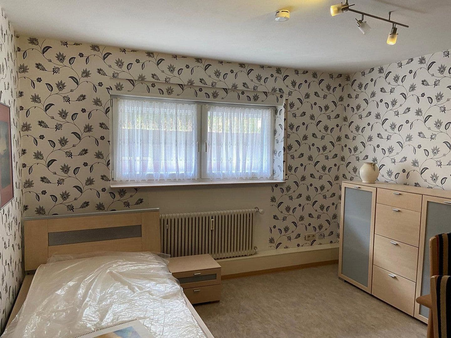 Prenájom bytu 1-izbový 40 m², Hockenheim, Bádensko-Wurttembersko Prenájom bytu 1-izbový 40 m², Hockenheim, Bádensko-Wurttembersko