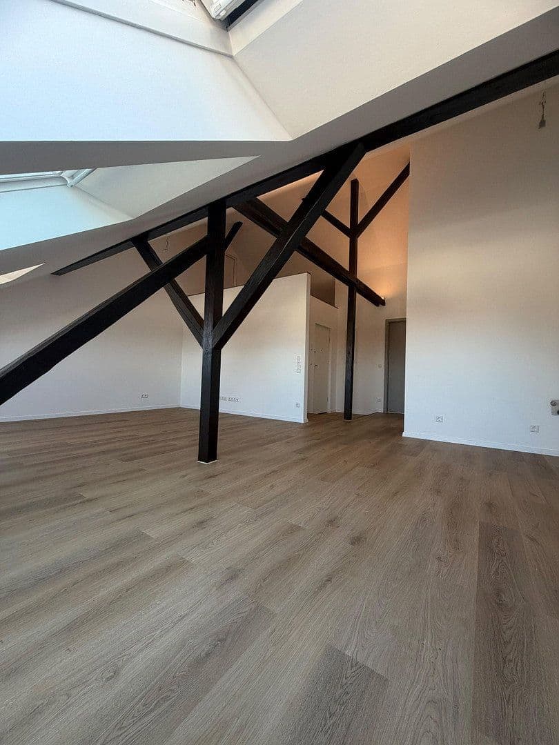 Predaj bytu 2-izbový 53 m², Schwetzingen, Bádensko-Wurttembersko Predaj bytu 2-izbový 53 m², Schwetzingen, Bádensko-Wurttembersko