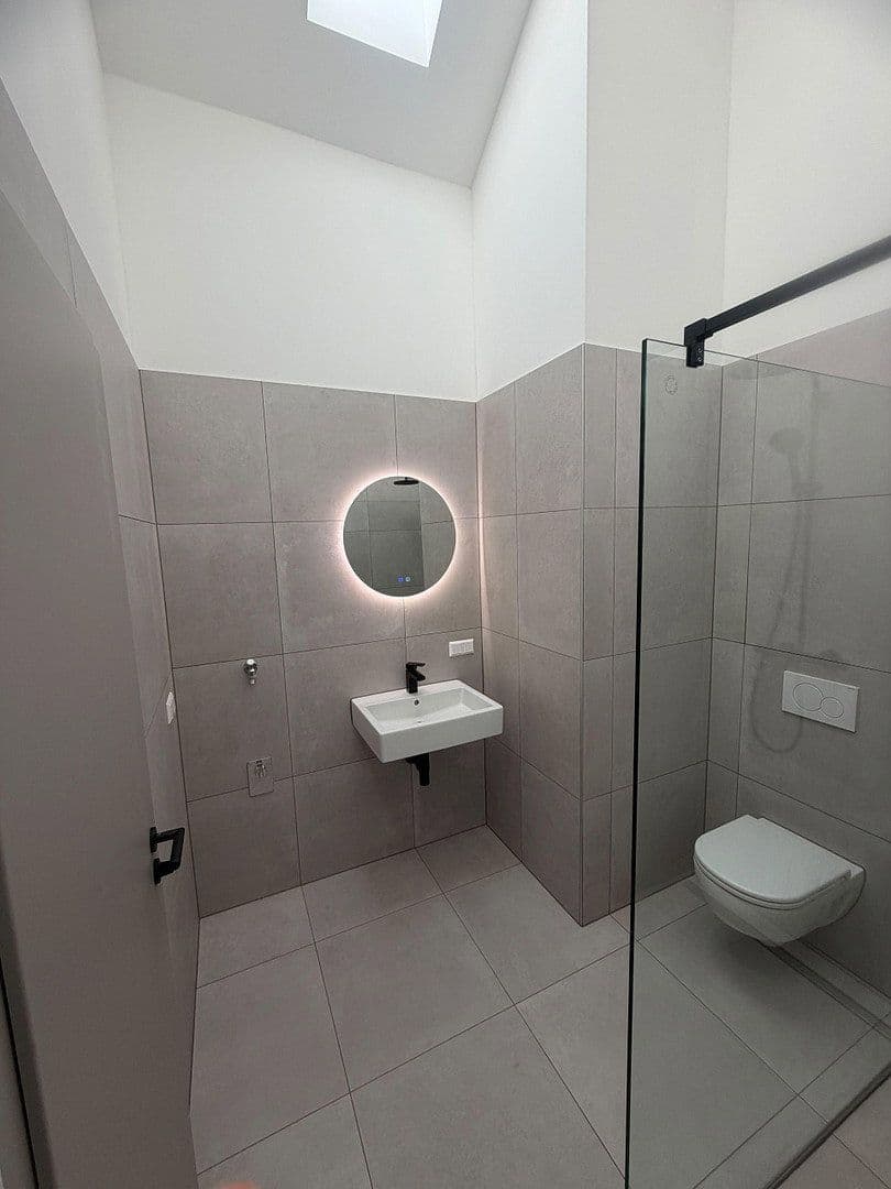 Predaj bytu 2-izbový 53 m², Schwetzingen, Bádensko-Wurttembersko Predaj bytu 2-izbový 53 m², Schwetzingen, Bádensko-Wurttembersko