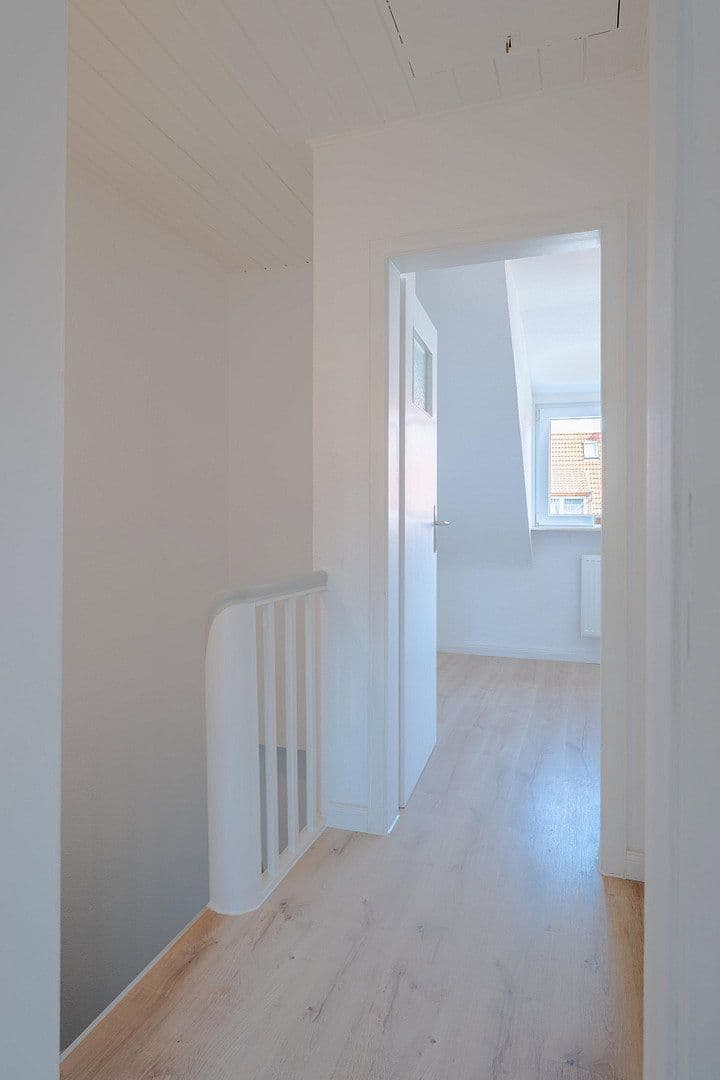 Predaj domu 93 m², pozemok 150 m², Wecholder Straße 128, Bremen, Brémy Predaj domu 93 m², pozemok 150 m², Wecholder Straße 128, Bremen, Brémy