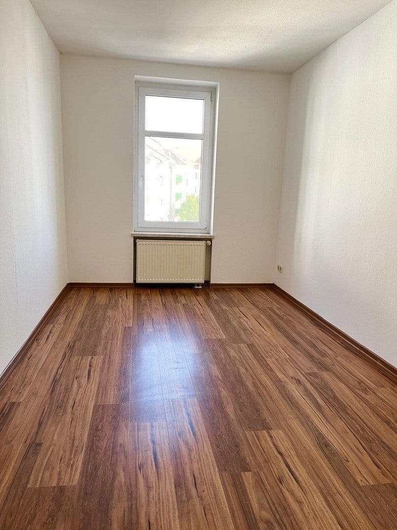 Prenájom bytu 3-izbový 77 m², Georg-Schumann-Str. 201, Leipzig, Sasko Prenájom bytu 3-izbový 77 m², Georg-Schumann-Str. 201, Leipzig, Sasko