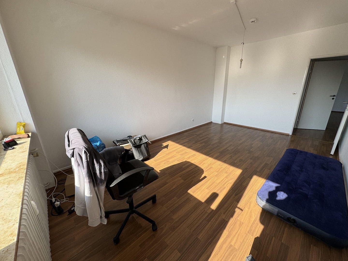 Prenájom bytu 2-izbový 62 m², Am Hohen Weg 30, Frankfurt am Main, Hesensko Prenájom bytu 2-izbový 62 m², Am Hohen Weg 30, Frankfurt am Main, Hesensko