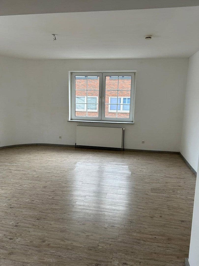 Prenájom bytu 4-izbový 100 m², Hagen, Severné Porýnie - Westfálsko Prenájom bytu 4-izbový 100 m², Hagen, Severné Porýnie - Westfálsko